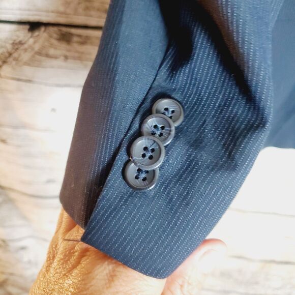 Kenneth Cole Reaction Navy Blazer Size 46R - Picture 2 of 6